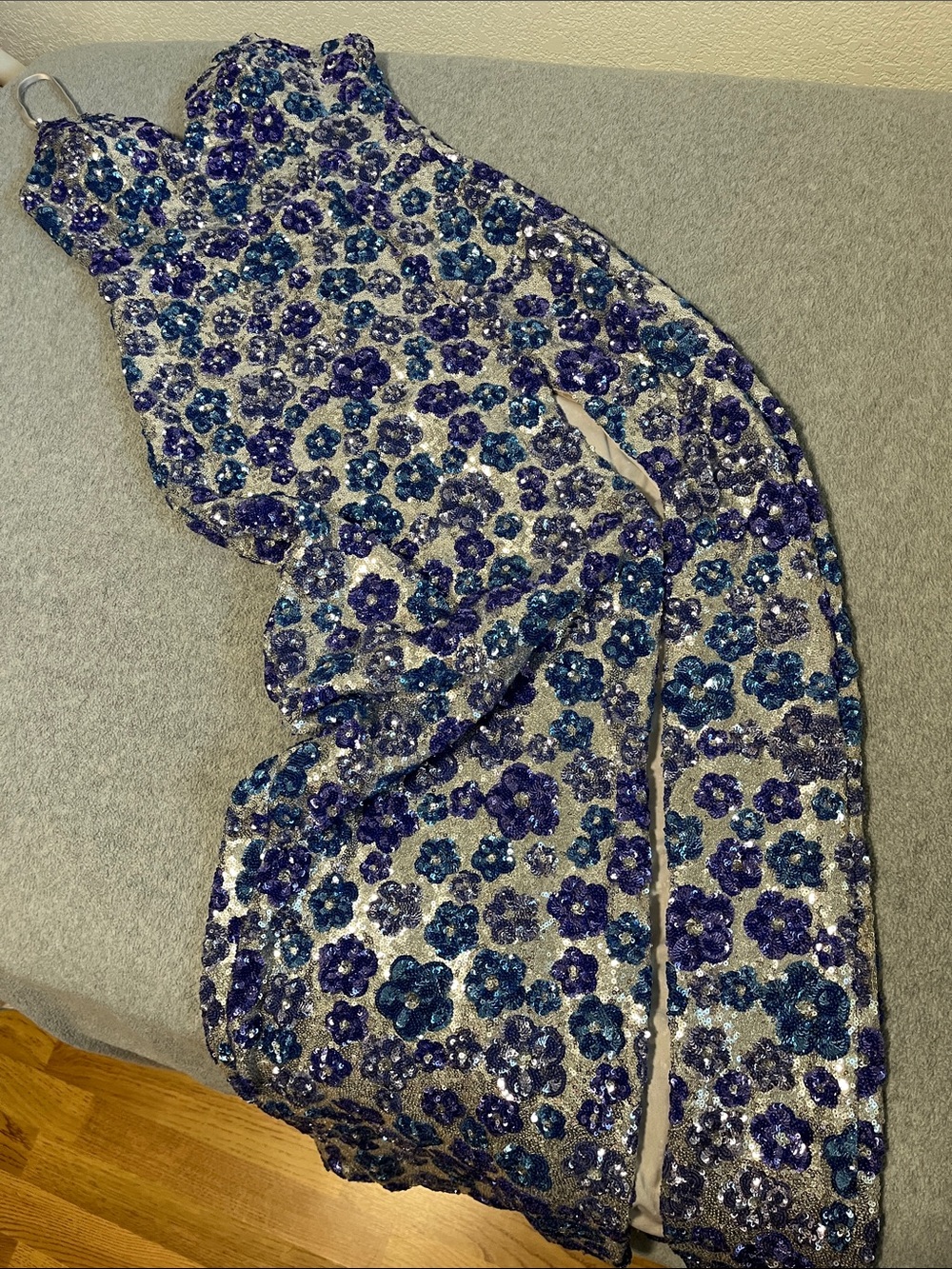 B Smart Floral Sequin Maxi Dress Size 9 10 Event - Picture 12 of 14